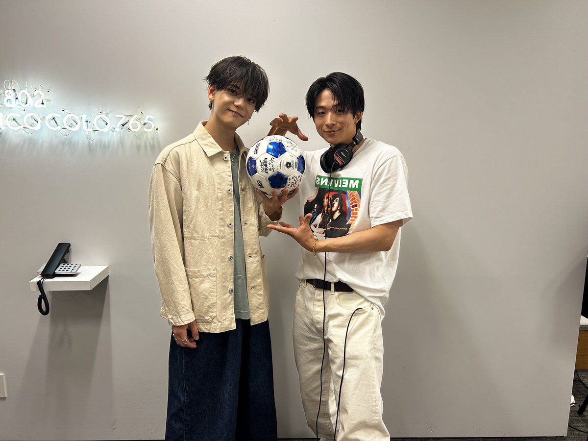 FM802_PR's tweet photo. 7/10(金)
『DESIGN YOUR FANTASTIC FUTURE』

#中島颯太 #澤本夏輝 #FANTASTICS #FM802  #DYFF   
@fantastics_fext

詳しくは→ https://t.co/4E5lTgALaV https://t.co/SmdUMZrOfc