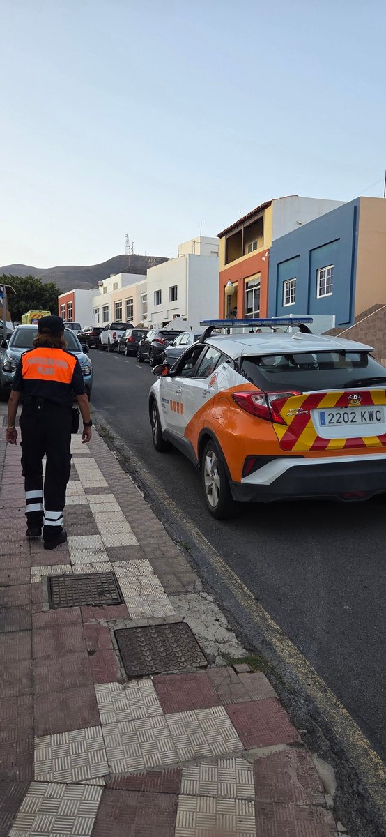 pcivilpajara's tweet photo. Procesión nocturna, activados, de forma preventiva en #MorroJable .Fiestas de Ntra. Sra. del Carmen 2026. #Romería #Verbena #ProtecciónCivil #Pájara #Fuerteventura.
#NosVemosEnLasCalles. https://t.co/M04bRPqVsZ