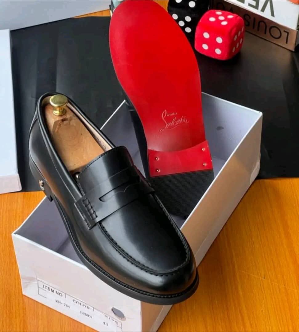 Adabebi4's tweet photo. I pride myself as an online vendor with integrity 
What you see is what you get 
Value for every penny 
Ordered by a new customer 
Delivered him satisfaction 
Location is not a barrier
Available in 40/46
40,000NGN https://t.co/UN3pfXVsoG