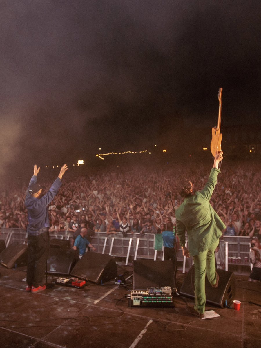 themaccabees's tweet photo. We are still flying from the show last night at @Yourallypally. A real moment for us. Thank you to all the faces old and new, we love you!! 🫶🫶🫶🫶🫶 https://t.co/ZtBE4N5YdQ