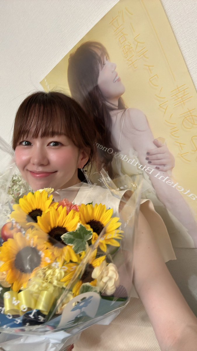 石花 事務所にお花まで…！🥲 ありがとうございます😊🌼⋆✴︎⋆.*・