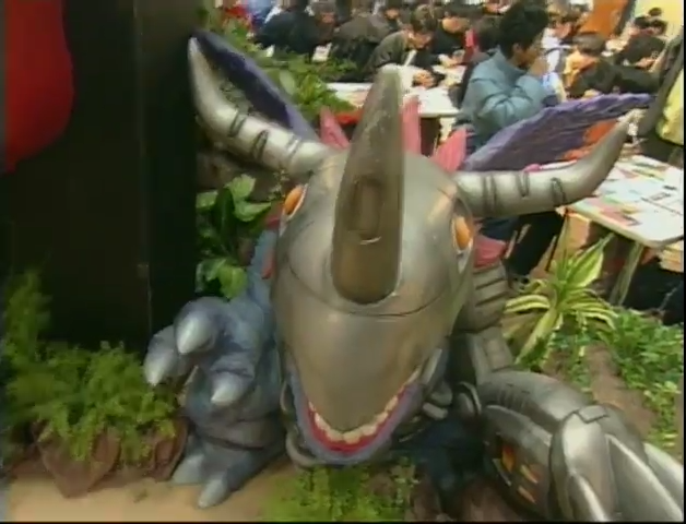 RavelMonte's tweet photo. Sometimes I watch old video recordings from events like the Jump Festa or E3 to see if I find anything from Digimon's sections of the events, and although I hardly find anything, I really like the few moments I see from these old events with Digimon (This is Jump Festa 2003). https://t.co/9rMVdXZt81