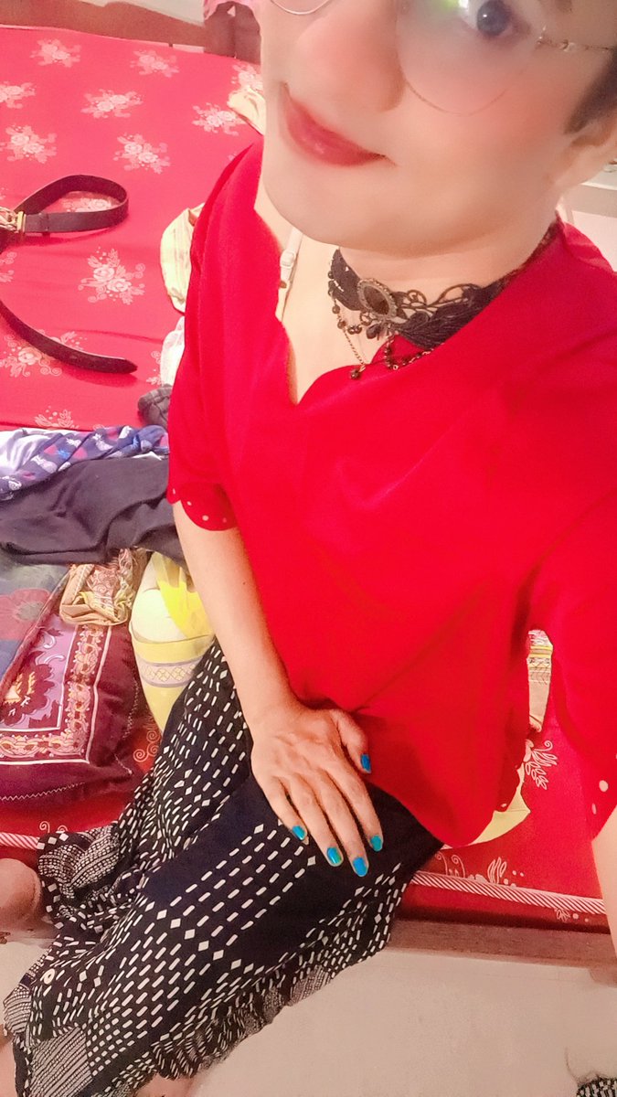 Nandini_sissy's tweet photo. Lost in this red... feeling dangerously soft and tempting tonight 😏 Who wants to come closer and find out what’s underneath the fire? 🔥💋
#RedHot #SeductiveVibes #NightTease #CurvyAndConfident #FireInRed #OOTD #ViralVibes #FYP #ExplorePage #GlamLook https://t.co/xM3SZl9uWE