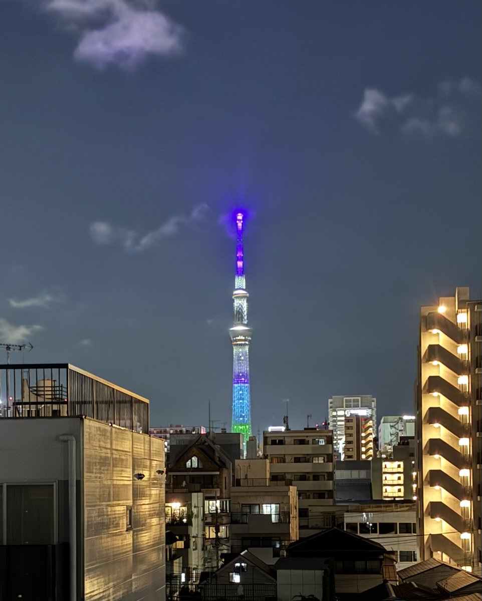 collon_1106's tweet photo. 今夜のスカイツリー。 https://t.co/B3KtwNwrZI