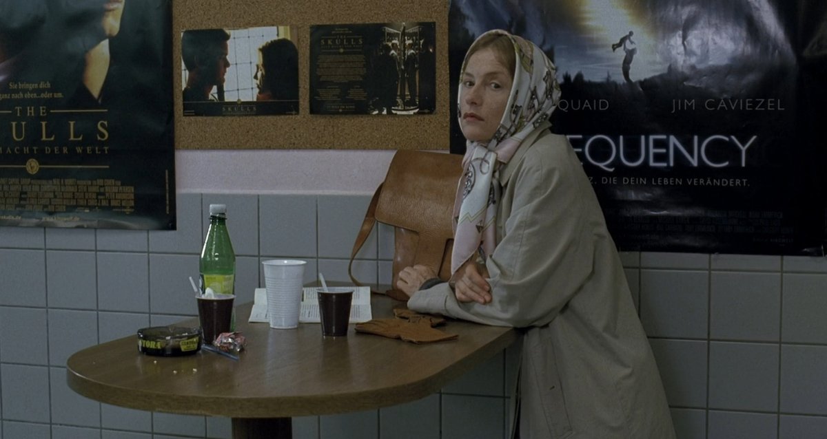 CINEMA505's tweet photo. Dirigido por Michael Haneke, 'A Professora de Piano' será relançado nos cinemas brasileiros em 30 de julho. https://t.co/TAmH9JYGGD