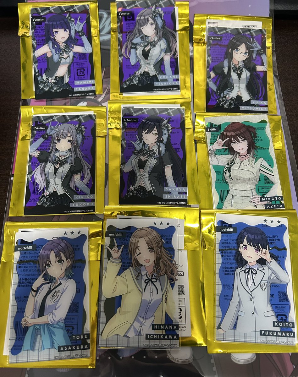 gurazzu1's tweet photo. 【交換・譲渡】シャニマス 衣装展 開催記念
アクカB
譲　恋鐘、摩美々、三峰、霧子、咲耶、透、雛菜、小糸、美琴
求　甘奈又は定価
MSP day1での手渡し交換にてお願い致します。 https://t.co/XJLWUkjLr1