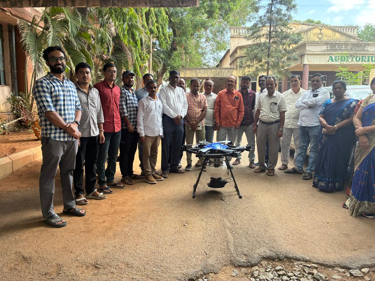 eeihyd's tweet photo. EEI Hyderabad successfully organised the off-campus Training programme on "Drones Technology in Agriculture" for the Middle Level Extension Officers of Department of Agriculture, Telangana at SAMETHI, Hyderabad from 6th -10th July, 2026. The programme concluded on 10th July 2026 https://t.co/hlckIfUHxC