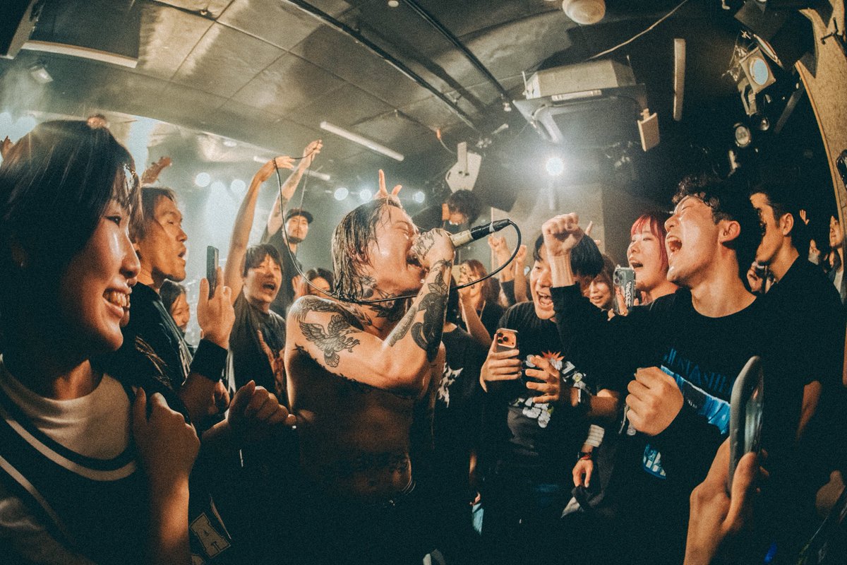 hikage_sapporo's tweet photo. 📸📸LIVE PHOTO📸📸

2026年7月10日(金) 下北沢Flowers Loft

MusicBar magari presents. 『mazari』
-15th Anniversary party!!-

🔥THANK YOU FOR WATCHING🔥

Photo by @oct_osawa51 https://t.co/kJIdWhL7cT