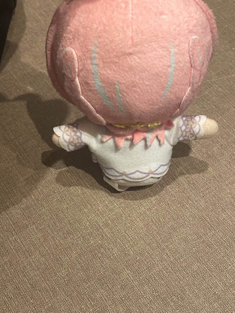 louterlovely's tweet photo. he tried to sit up by himself https://t.co/4BoDlNVEwM