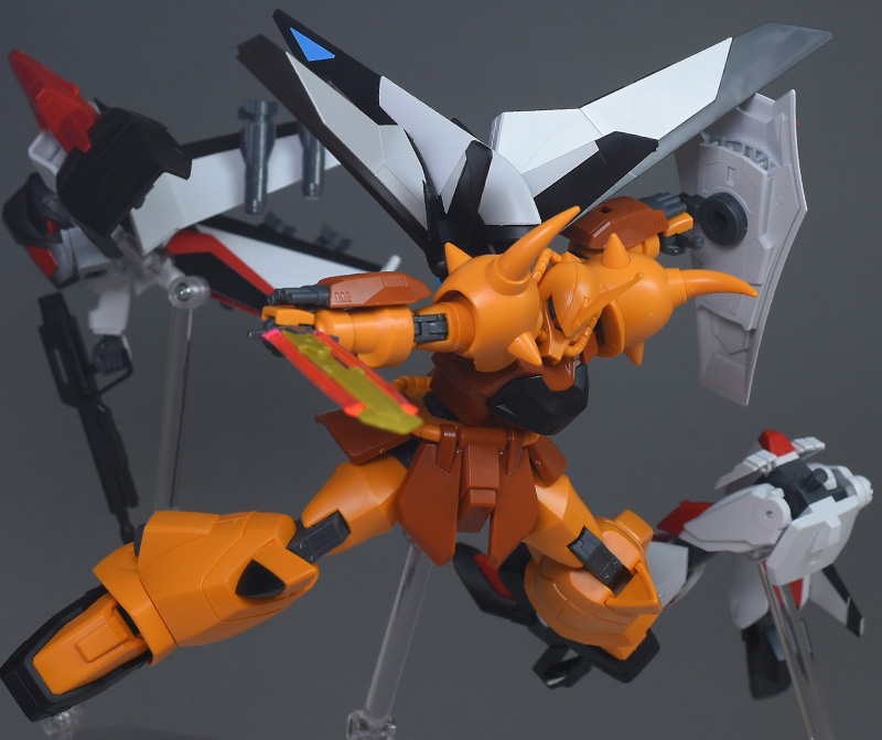 gundams_blog's tweet photo. HGCE グフイグナイテッド（ハイネ・ヴェステンフルス専用機） レビューを投稿しました。完成度が高く、造形、プロポーション、可動あらゆる面でクォリティが高いです。待ち望んでいたものがそのまま立体化されたようなキット！https://t.co/qOijLlF2vh #グフイグナイテッド #ハイネ機 #HGCE https://t.co/dr6WWfJFXS