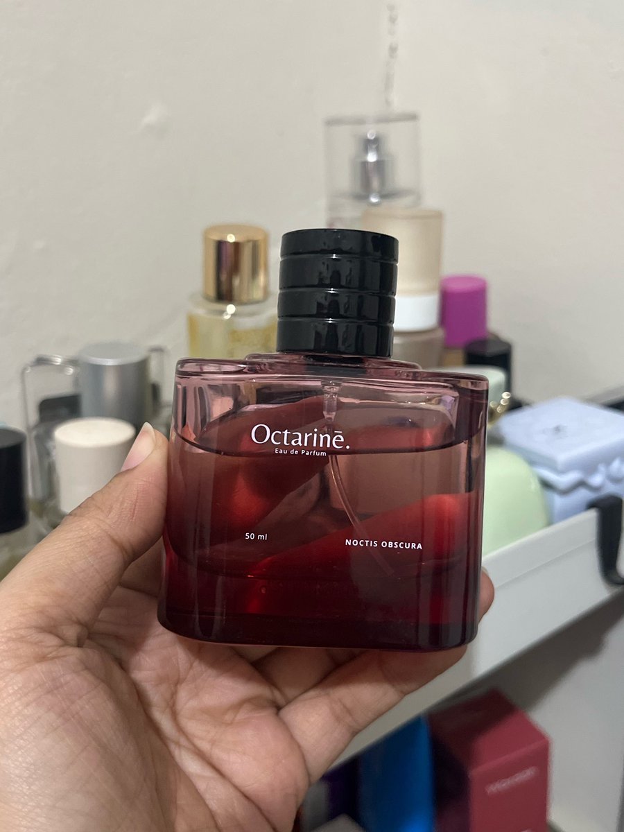 lovefdks's tweet photo. kalo disuruh rekomendasiin parfum yg noticable saking semerbaknya dan harganya UNDER 100k,

i’d TOTALLY RECOMMEND: OCTARINE https://t.co/yEvytkuVOf