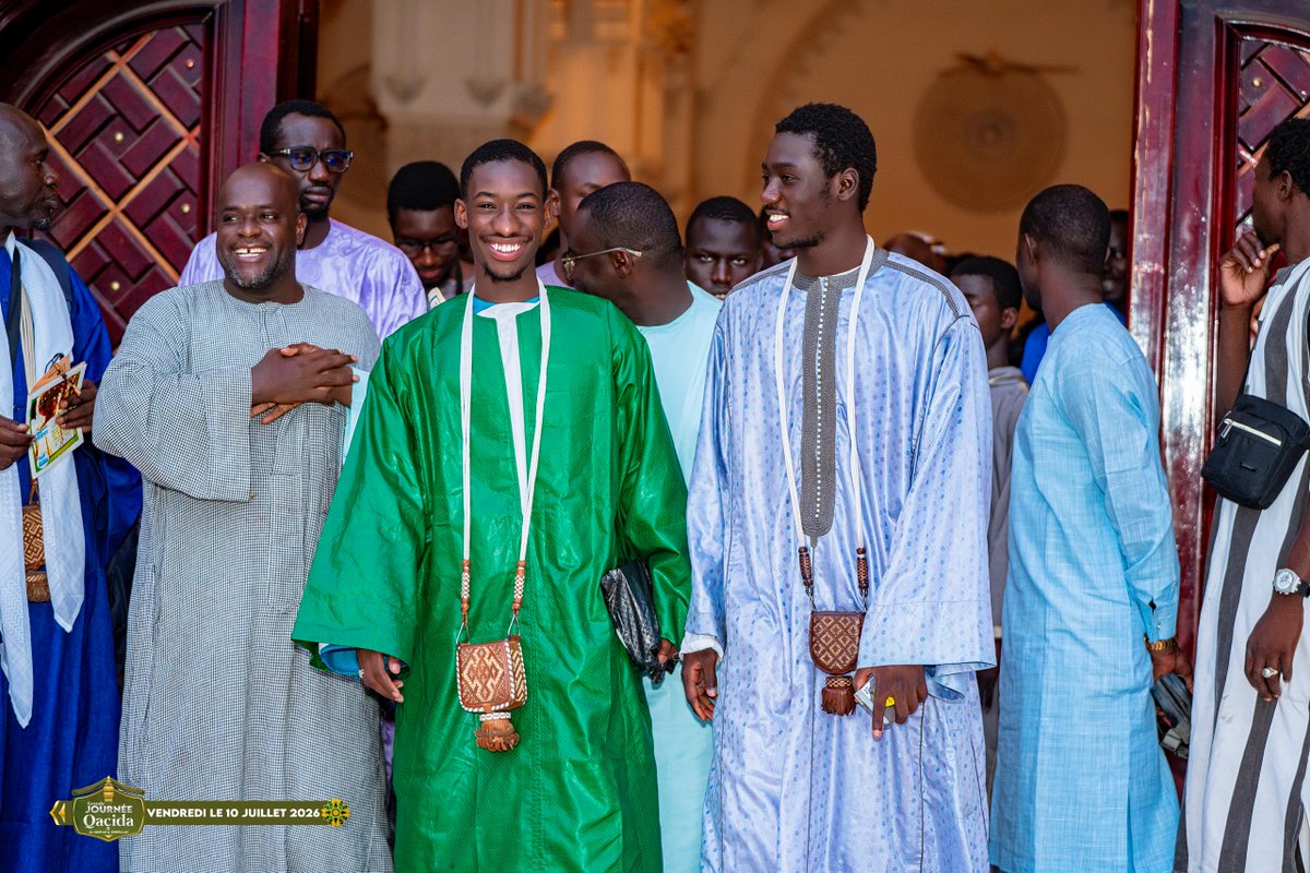 dialibatoumedia's tweet photo. 🔵 Album 1| Grande Mosquée de Touba | Bessoup Al Quran - Khassida - Zikrullah https://t.co/at0S4zoZDz
