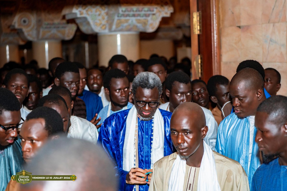 dialibatoumedia's tweet photo. 🔵 Album 1| Grande Mosquée de Touba | Bessoup Al Quran - Khassida - Zikrullah https://t.co/at0S4zoZDz