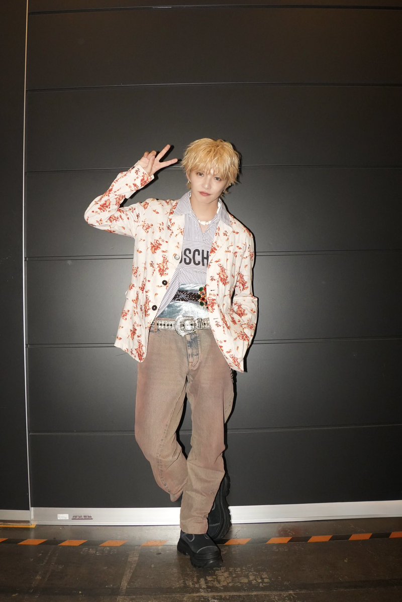 fantastics_fext's tweet photo. 𝐁𝐄𝐀𝐓 𝐀𝐗 -𝐒𝐔𝐌𝐌𝐄𝐑 𝐄𝐃𝐈𝐓𝐈𝐎𝐍 𝟐𝟎𝟐𝟔-

𝗧𝗔𝗜𝗞𝗜

📱 https://t.co/sUbittvodm
🔗 https://t.co/nlQrcuJ4fl

┈┈┈
BACK TO THE MEMORIES 祭🏮
https://t.co/ZjDagexWa9
🌻𝗙𝗔𝗡𝗧𝗔𝗦𝗧𝗜𝗖𝗦 𝗟𝗜𝗩𝗘 𝗧𝗢𝗨𝗥 𝟮𝟬𝟮𝟲 "𝗦𝗨𝗡𝗙𝗟𝗢𝗪𝗘𝗥"
https://t.co/U1WCKw0oVG
┈┈┈

@BEAT_AX_FES #BEAT_AX_SUMMER
#FANTASTICS #佐藤大樹 @taiki__official
