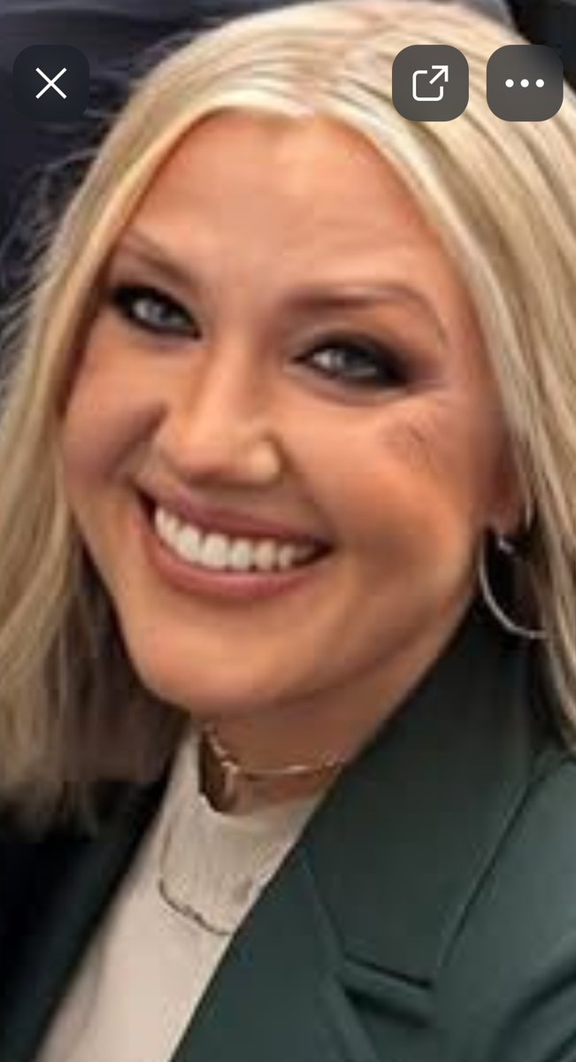 Crystal Smallen tweet media
