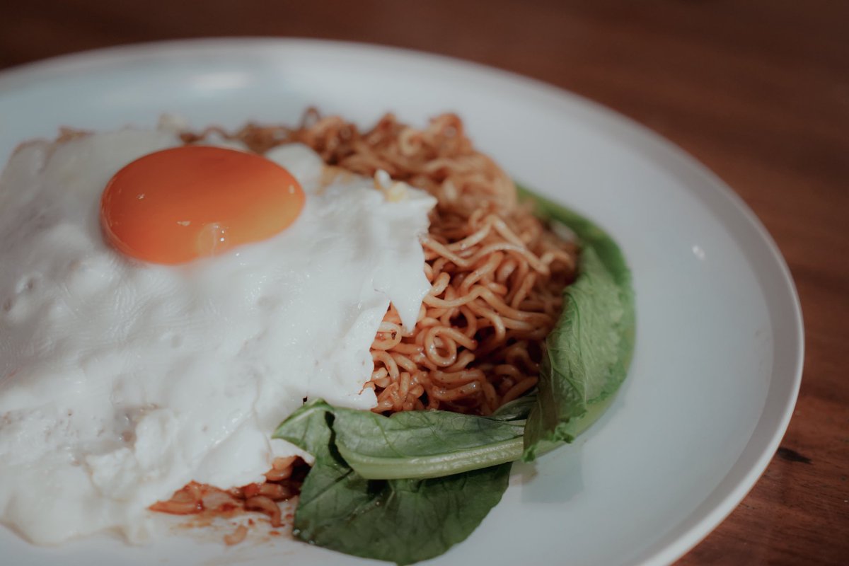 Persija_Jkt's tweet photo. Something’s cooking in Jakarta… 🍜

#TheNewChapter #Persija https://t.co/IUr6nB8JlH