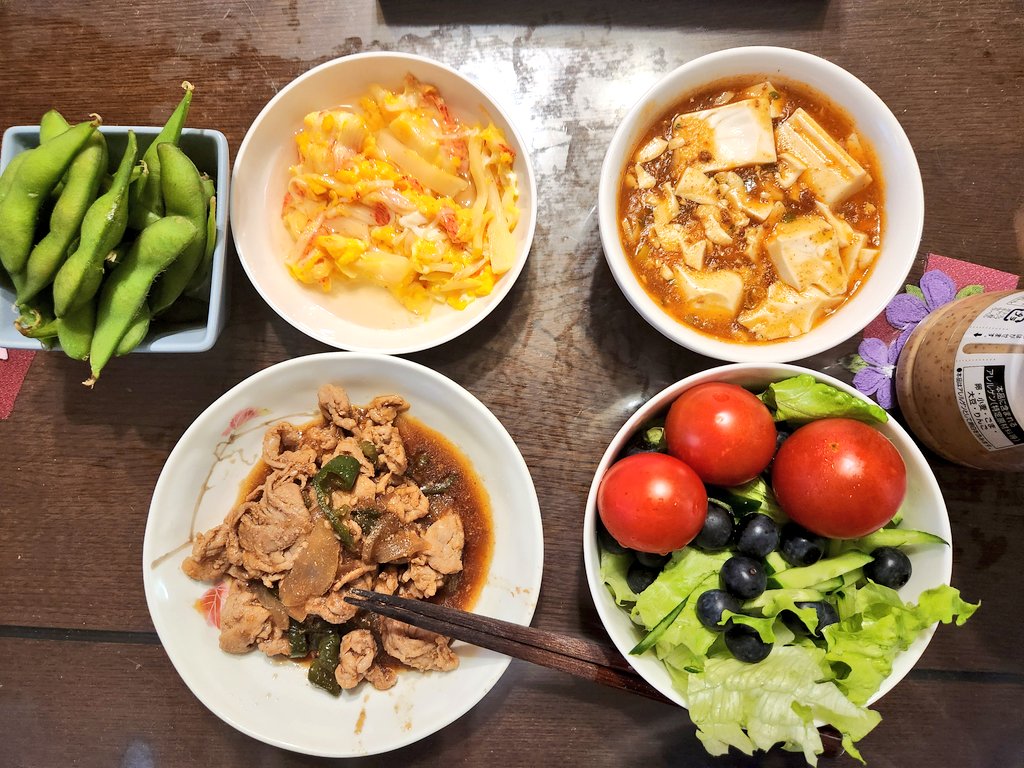 str1783's tweet photo. 最近のご飯 https://t.co/9idRBGJ8cm