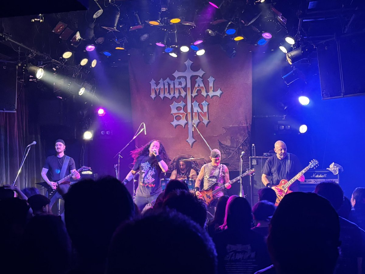 light_life0928's tweet photo. 40年前デビューした頃オーストラリア🇦🇺のメタリカと呼ばれたモータルシン
#MortalSin https://t.co/s1HOnRheGv