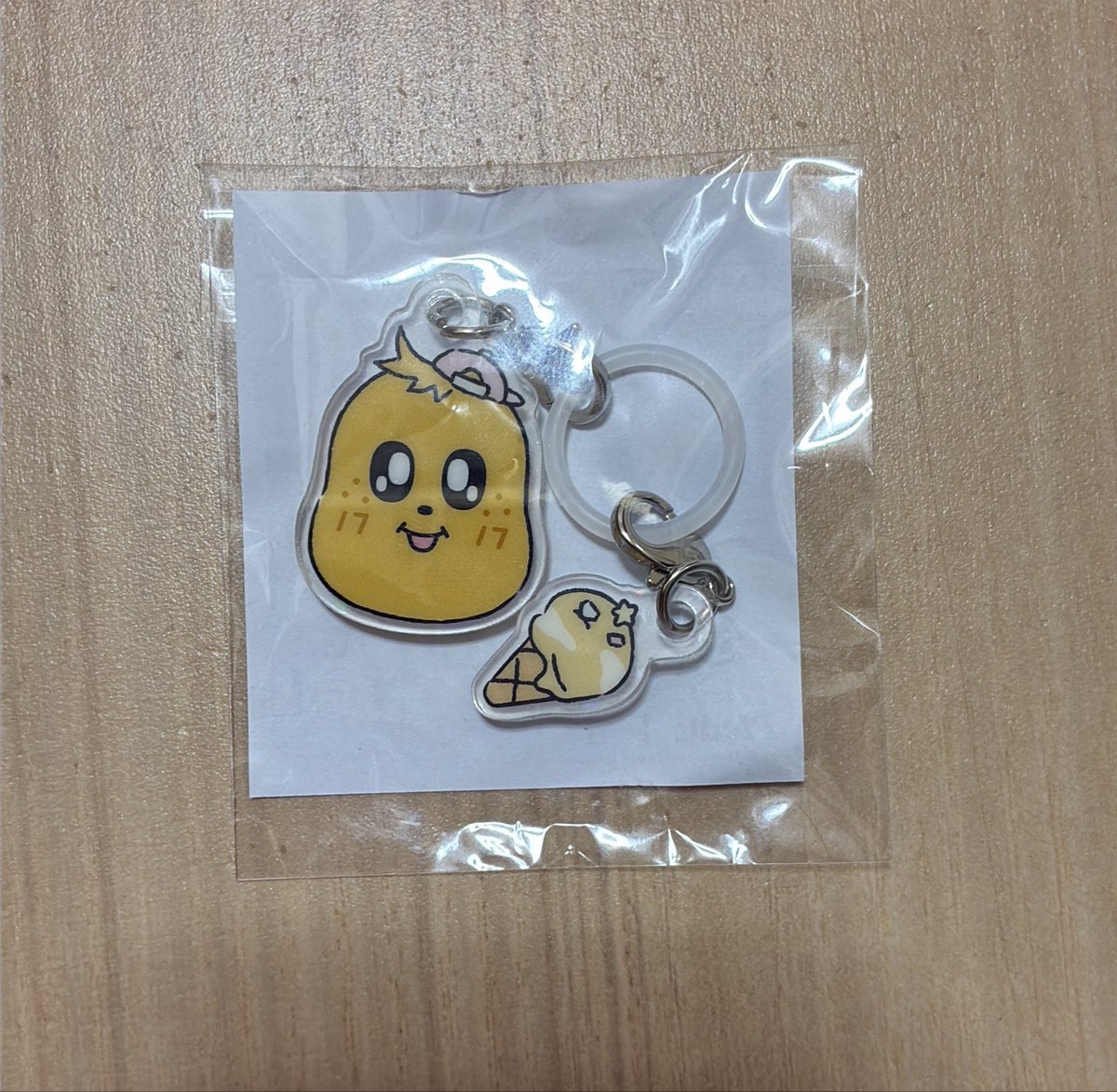 mfly3sk's tweet photo. SEVENTEEN セブチ ミニティーンMINITEEN ガチャ 交換 買取 ポップアップ

譲　画像の物

求　スングァン（つまつなor🍨顔>全身）
　　ウジ（つまつな×1）
　　定価買取
　　
🐶🍨は🍊🍨と交換

12日手渡し（東京>渋谷、新宿）
郵送❌

お気軽にお声がけ下さい。 https://t.co/MEILLaepJZ