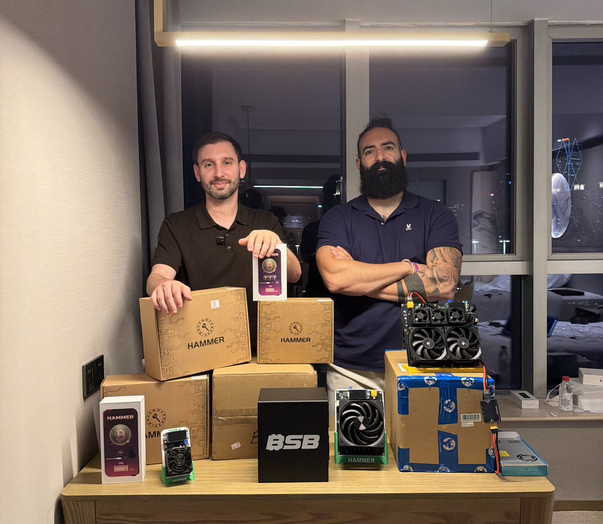 BlockStBoys's tweet photo. Whats coming up next?

Lots of videos.

What product do you want to see first? https://t.co/VRukdhf2RP