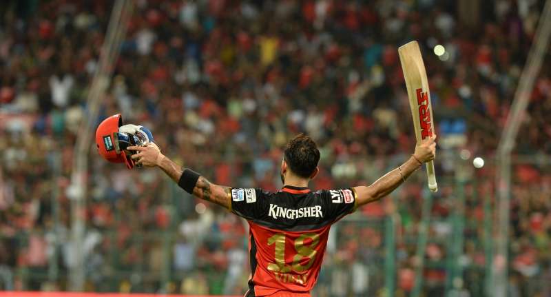 KohlisPR's tweet photo. Most iconic pics taken ever in cricket. https://t.co/RMLAbsrEkt