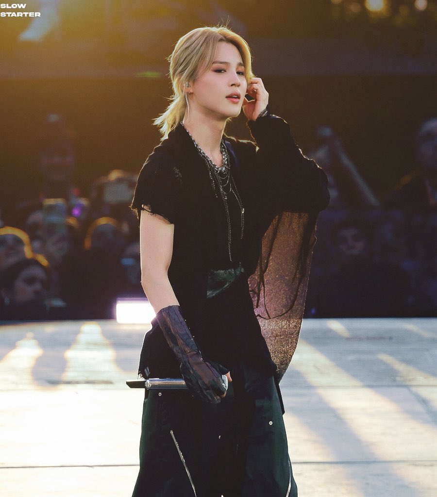 jiminourdiva's tweet photo. Barbie if she slayed https://t.co/Ip6ZEdlAFE