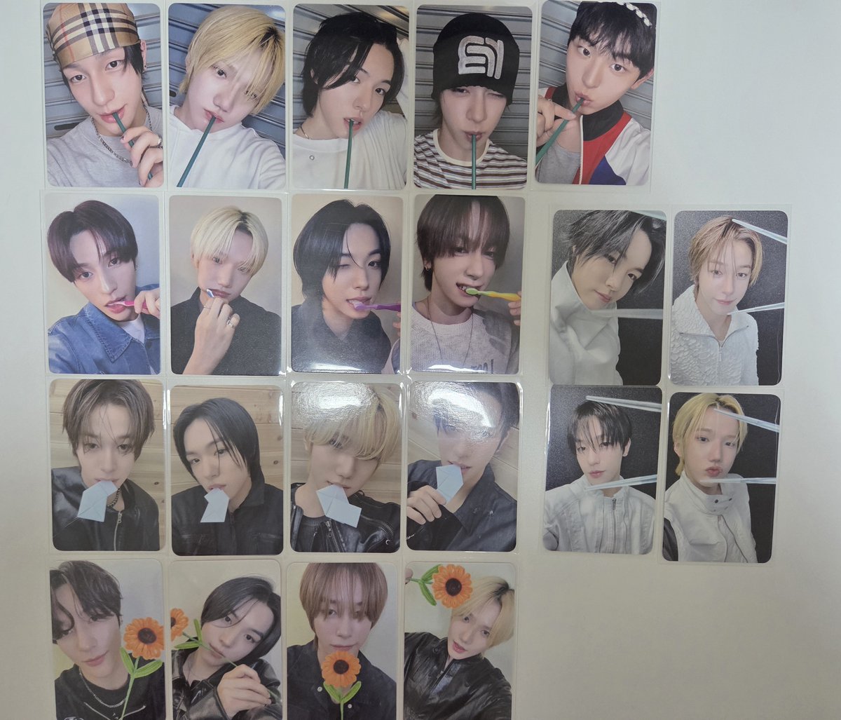 geolaejiyo's tweet photo. 키빗업 영통 대면 포카 양도

각 0.2
옾챗으로 연락주세요
https://t.co/64Rym21rhv

키빗업 keyvitup 태환 현민 재인 세나 루키아 애플뮤직 nymusic 어레이즈 점프업 사운드웨이브 스타라이크뮤직 마이스타굿즈 포카 양도 https://t.co/xuKVYp5CHo