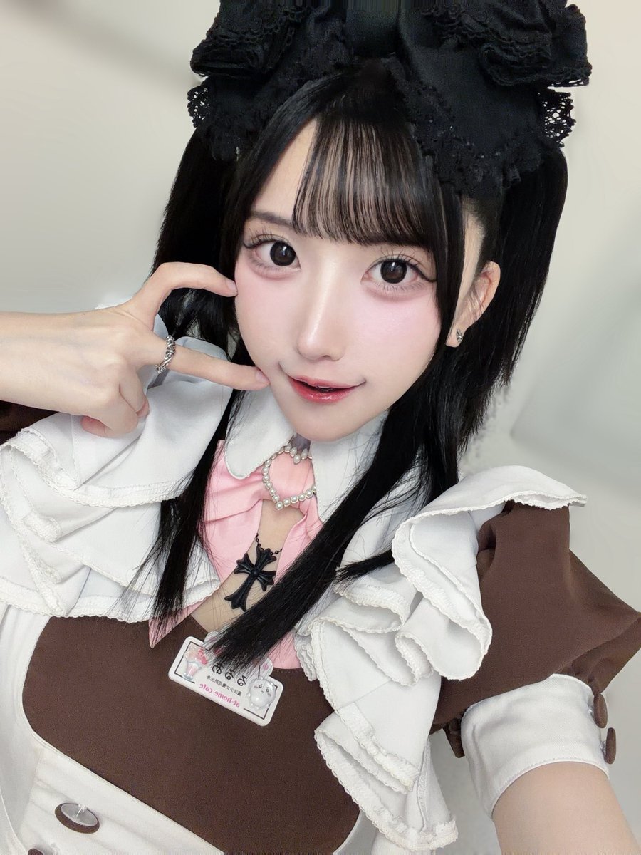 maid_rurua's tweet photo. クロム女子🖤 https://t.co/Wk6u0w1JgI