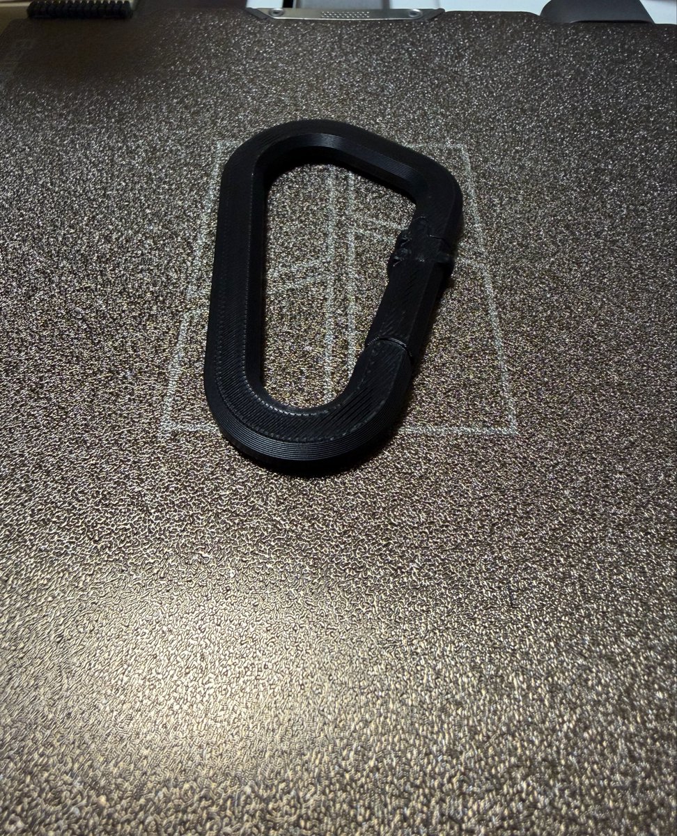 ilove3Dprinter's tweet photo. 今日の作品はカラビナ
#3Dプリンター https://t.co/8P1s7rHghL