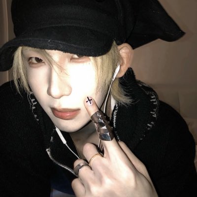 rinnie ✮ tweet media