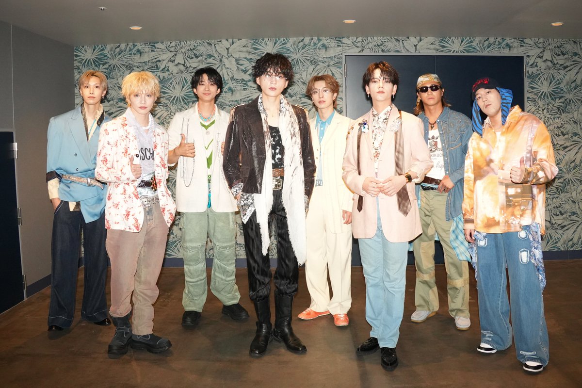 fantastics_fext's tweet photo. 𝐁𝐄𝐀𝐓 𝐀𝐗 -𝐒𝐔𝐌𝐌𝐄𝐑 𝐄𝐃𝐈𝐓𝐈𝐎𝐍 𝟐𝟎𝟐𝟔-
ありがとうございました🎤✨
https://t.co/jYl4eLabdI

本日披露した楽曲はこちら🎧
https://t.co/BZGi7tyXVv

引き続き #FANTASTICS の活躍に
ご注目ください👀

FANTASTICS INFORMATION 
🔗 https://t.co/JAwPPwqwOJ 

┈┈┈

𝗙𝗔𝗡𝗧𝗔𝗦𝗧𝗜𝗖𝗦 𝗟𝗜𝗩𝗘 𝗧𝗢𝗨𝗥 𝟮𝟬𝟮𝟲 "𝗦𝗨𝗡𝗙𝗟𝗢𝗪𝗘𝗥"🌻
https://t.co/WASVDiFbz7 

BACK TO THE MEMORIES 祭🏮
https://t.co/ZjDagexWa9

┈┈┈

@BEAT_AX_FES
#BEAT_AX_SUMMER
#FANTASTICS