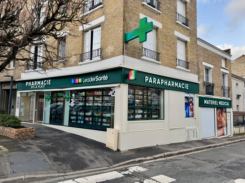 VilledeMeudon's tweet photo. 💊 Pharmacie de garde pour ce mardi 14 juillet: Pharmacie de la Place.
⏰ 9h-13h et 15h-19h
📞 01 45 34 19 70
📍 3 place Stalingrad
➡ Trouvez la #pharmacie la plus proche de chez vous sur https://t.co/hgqnAjNR3a ou télécharger l'appli MonPharmacien https://t.co/eKEcBbwMzr