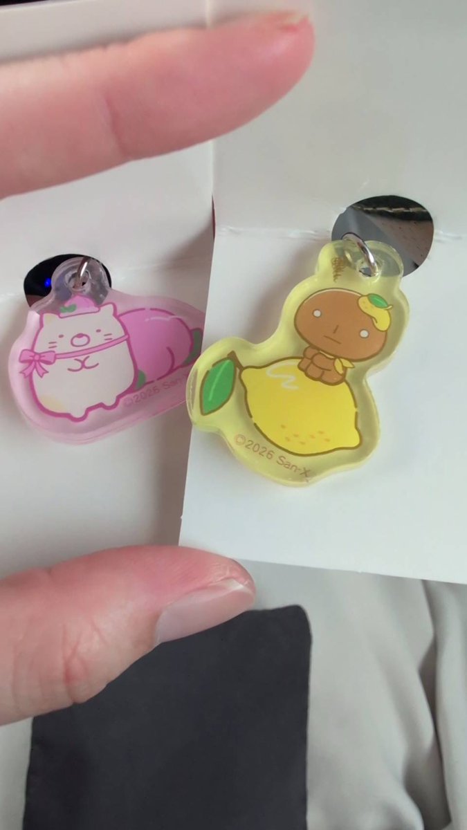 _oooyuuu's tweet photo. 【交換】サンエックスユニバース　マーカーチャーム　めじるしアクセサリー

【譲】すみっコ　ねこ　/ 　こげぱん

【求】すみっコ　とんかつ

お気軽にお声掛け下さい🌼 https://t.co/uctPQUq2Ns