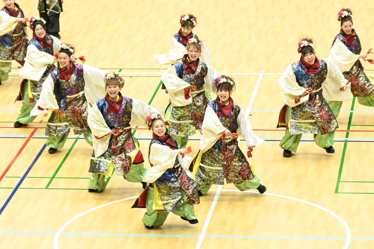 tetudou365001's tweet photo. つがる市YOSAKOIフェスティバル
#AOMORI花嵐桜組 https://t.co/5m7YMJ1uYg