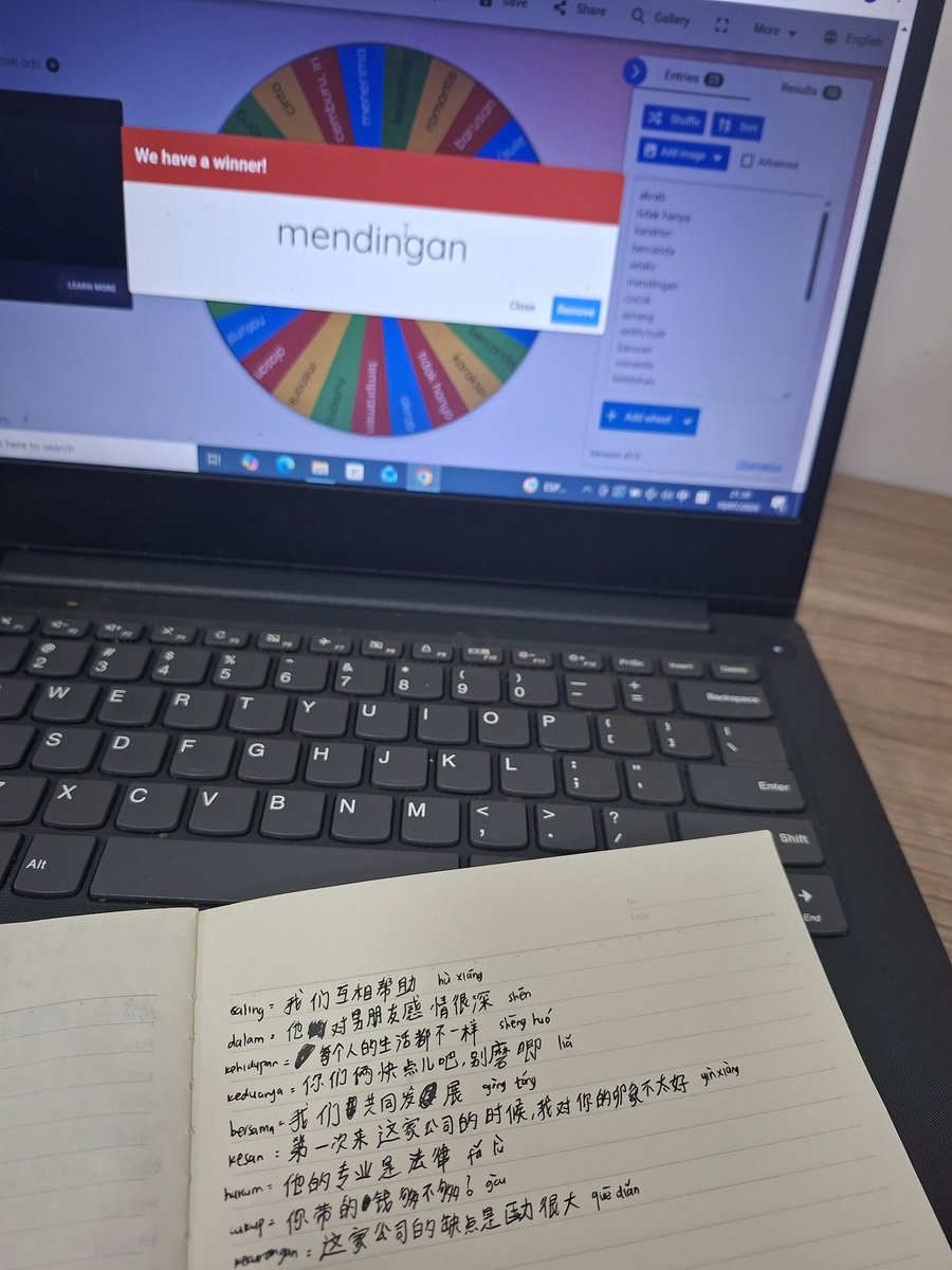 drizzletype's tweet photo. Lebih lama sih, tapi jadi tau ternyata beberapa kosakata ga bisa dipakai berpatokan arti harfiahnya(?) https://t.co/9QODUt6xR1