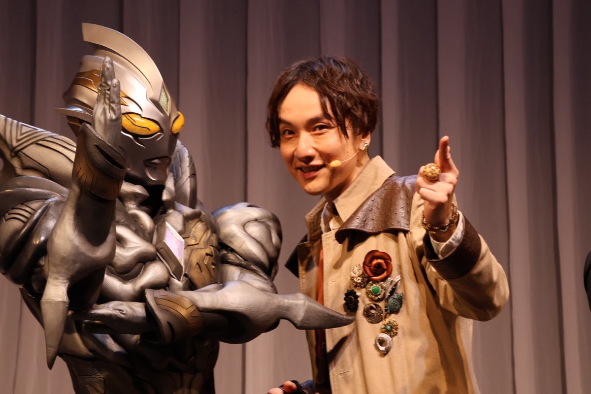 pWwhji8TrbBEG1b's tweet photo. エピソードZで自分がただの人間だと答えを出すシーンが何度見てもトリガーという作品を象徴してる大好きなシーンです！！
ウルトラマントリガー5周年本当におめでとうございます㊗️
 #ウルトラマントリガー5周年 https://t.co/CkhReutDj1