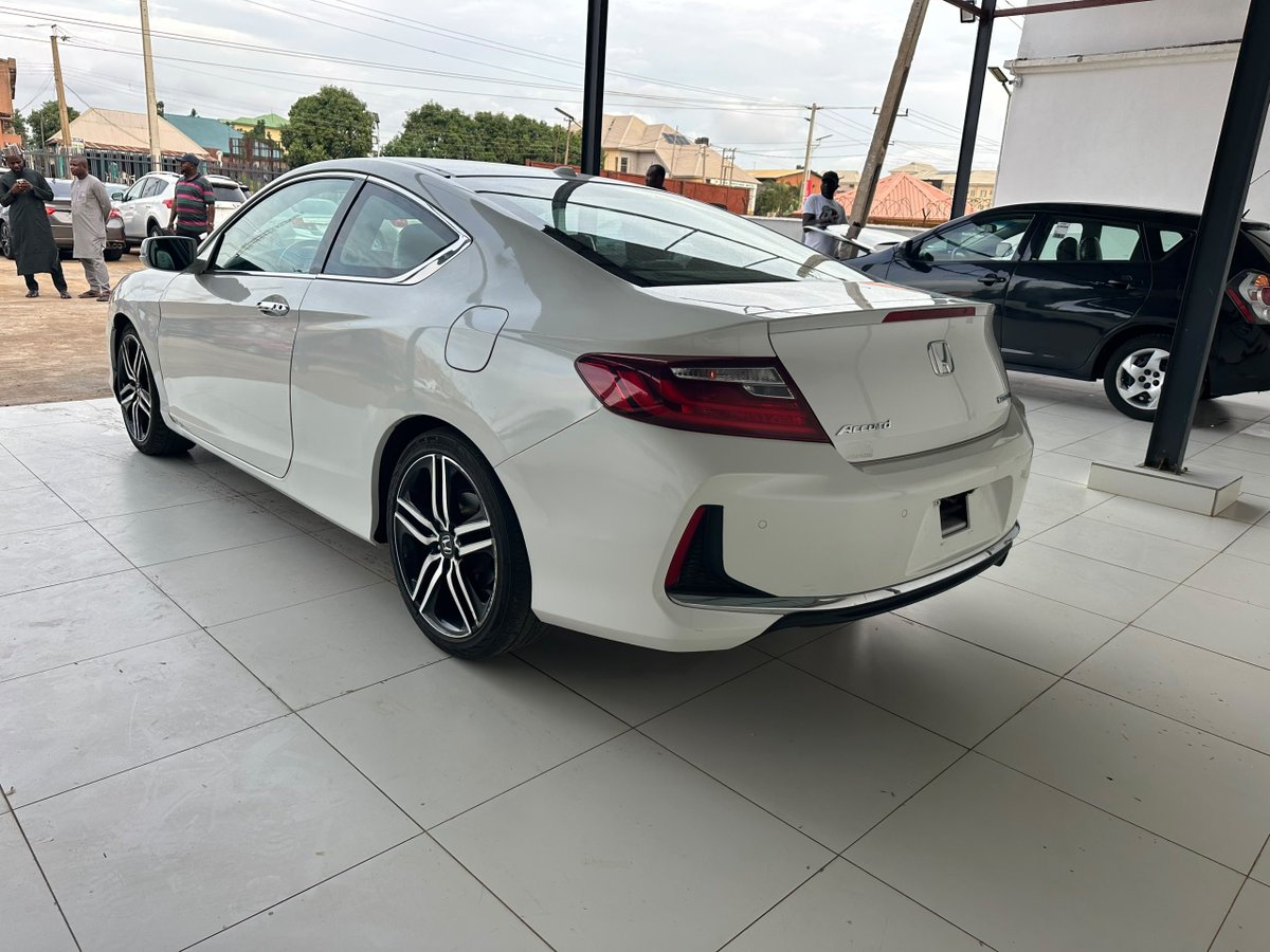 Autonautt's tweet photo. FULL OPTION FOREIGN USED 2017 HONDA ACCORD COUPE KEYLESS WITH DUTY IN KADUNA🇳🇬 https://t.co/pPrp5lSCvO