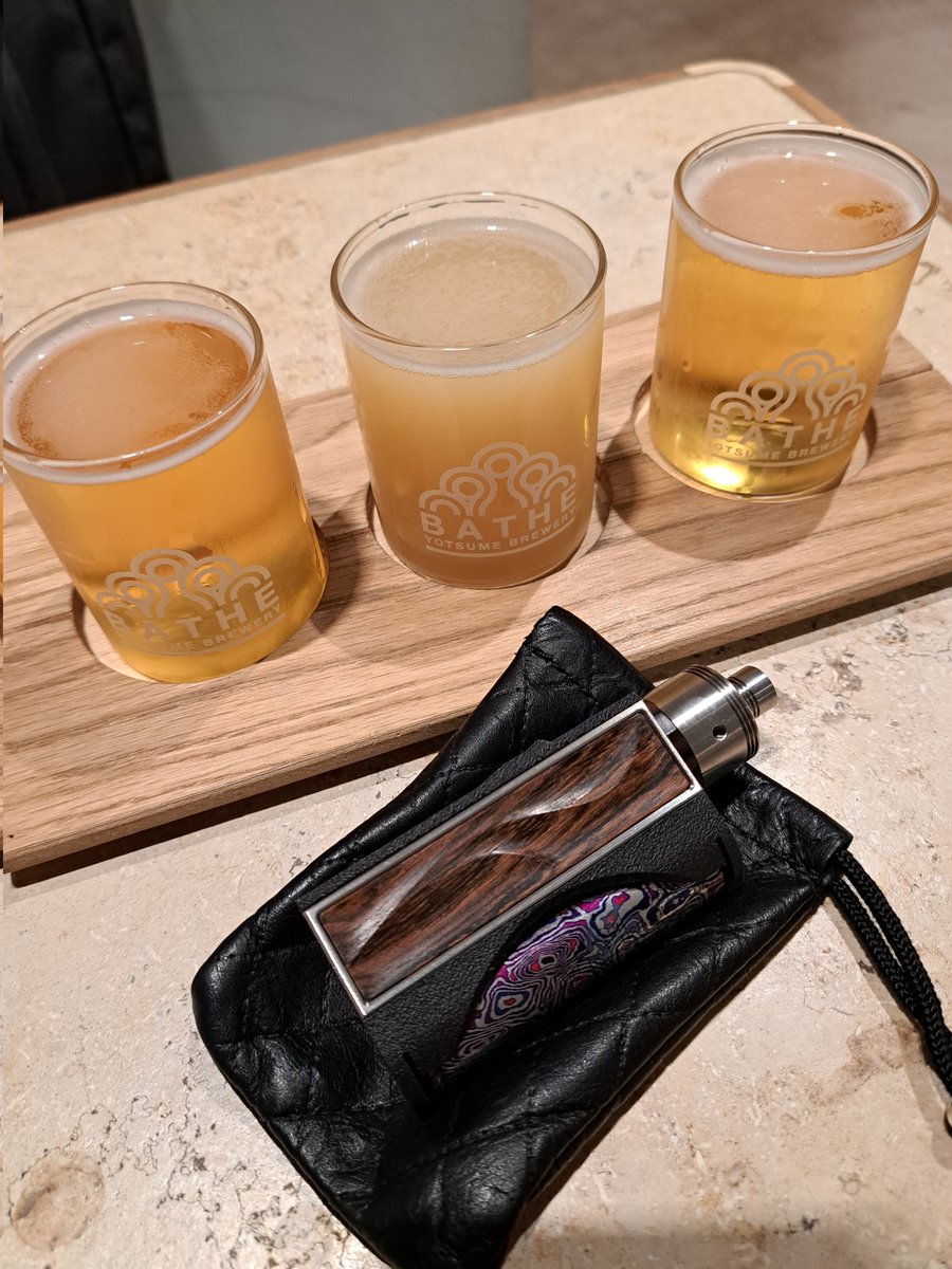 qb_zombie's tweet photo. Have a nice weekend.
#vapelife
#vape好きな人と繋がりたい
#moomods https://t.co/e8exEVfNCY