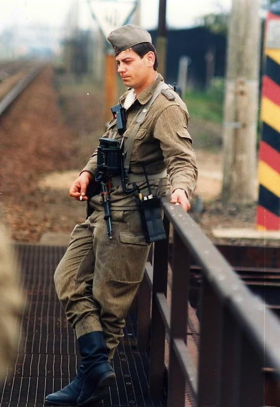 East German Visuals tweet media