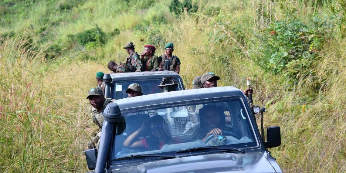 b_onetv's tweet photo. FARDC : l’armée renforce les consignes sur l’usage des téléphones portables dans les zones d’opérations
https://t.co/Y7x4k5UJhY https://t.co/iESeMZKFuL