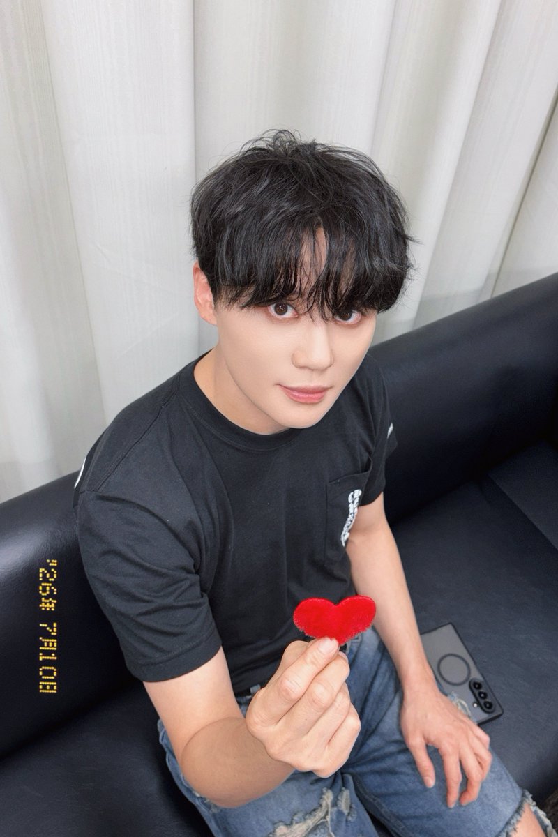 Junsu_PALMTREE's tweet photo. 𝟮𝟬𝟮𝟲 𝗫𝗜𝗔 𝟲𝗧𝗛 𝗔𝗦𝗜𝗔 𝗧𝗢𝗨𝗥
𝗖𝗢𝗡𝗖𝗘𝗥𝗧 ‘𝗚𝗥𝗔𝗩𝗜𝗧𝗬’ 𝗜𝗡 𝗢𝗦𝗔𝗞𝗔

OSAKA COCONUT、
忘れられない時間をありがとう
また必ず会おうね!

🌐 2026.07.10 (FRI) 6:30PM (JST)
📍 Grand Cube Osaka

#김준수 #XIA #KIMJUNSU #XIA준수
#金俊秀 #ジュンス #GRAVITY 
#XIA_GRAVITY https://t.co/vYypyrtXIQ