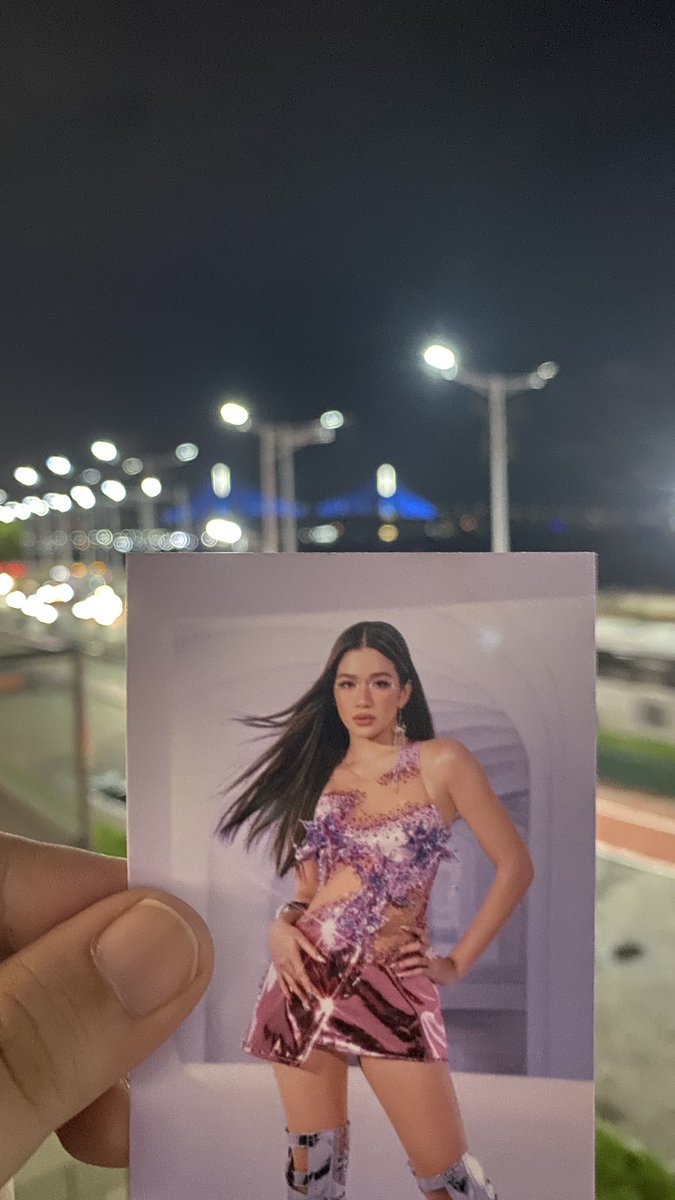 bicepsniaiah's tweet photo. So happy to witness CCLEX light up with color blue for AIAH and BINI 🥹💙

 #ProjectFreQUEENcy https://t.co/xaR0yfIOoy