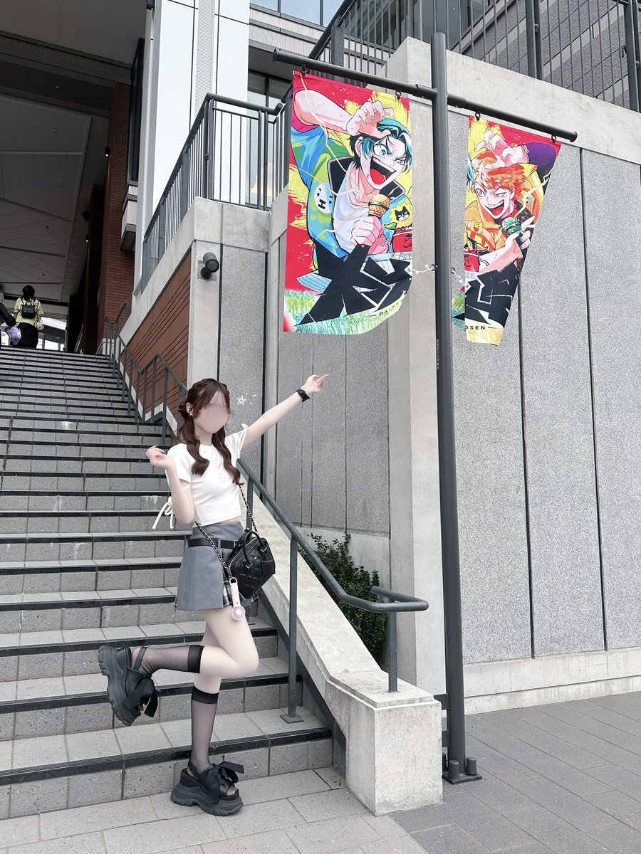 _pxqLr's tweet photo. 肉チョモライブ楽しすぎた（ ;_; ）♡
6年ぶりぐらいに歌い手現場行ったけどやっぱり最高（ ;_; ）♡ https://t.co/Yx0ZmIVtgV