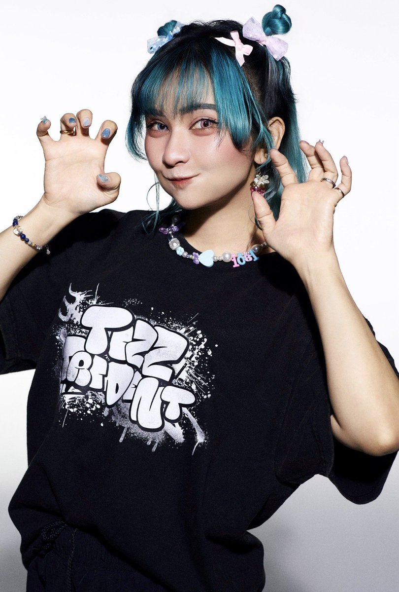 tthokori's tweet photo. TIZZ TRIDENTの
新ビジュ発表されたー！
みんな見てくれたー？ https://t.co/QlMdCAegBt
