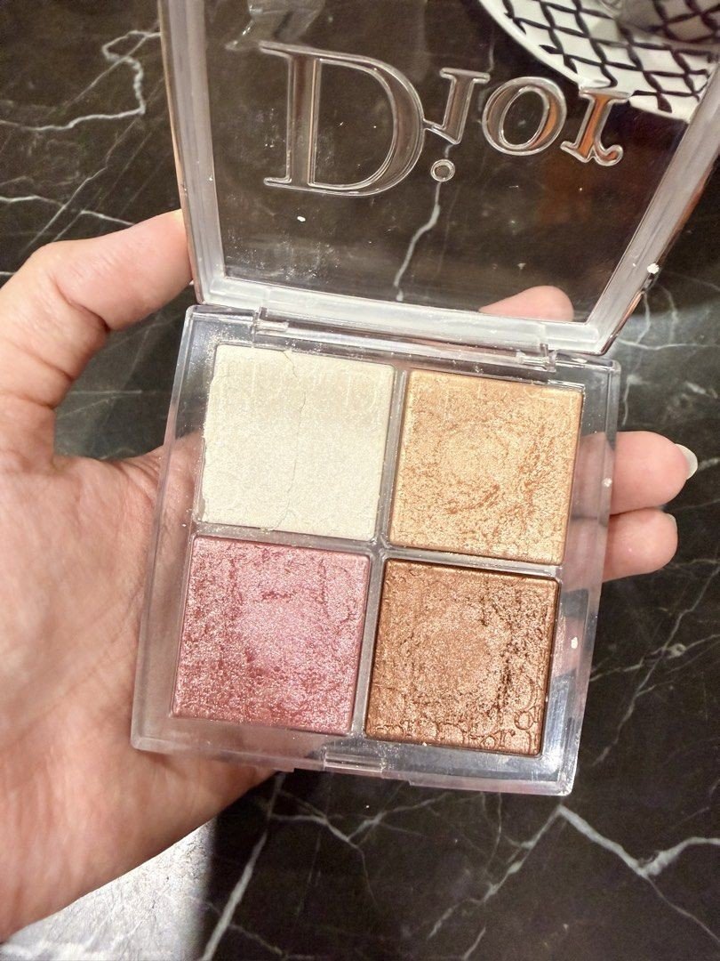 long_riiz's tweet photo. ส่งต่อคะ .สภาพนางฟ้าเลยคะ*
*แท้ เบยค๊าาาาา

*450 📍 
#dior #ฉันจะสวย
#ส่งต่อคสอ #คสอพร้อมส่ง #คสอมือสอง #คสอ #ส่งต่อเครื่องสําอาง #ส่งต่อสกินแคร์ #ส่งต่อเครื่องสําอางมือสอง #ส่งต่อคสอมือสอง https://t.co/HQh8PYEPXh