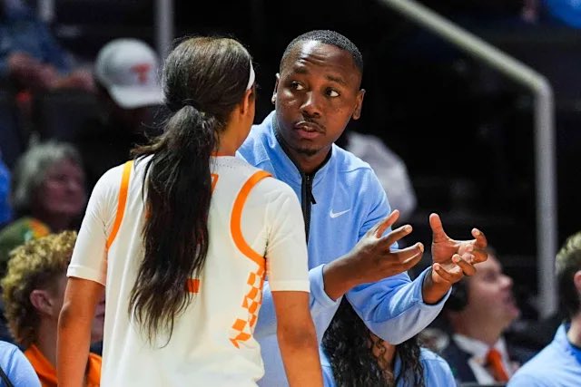 TaliaGoodmanWBB's tweet photo. NEWS: Former Tennessee assistant coach Roman Tubner will be joining Louisville WBB’s staff, sources told @On3. https://t.co/qixR4Kwzhe