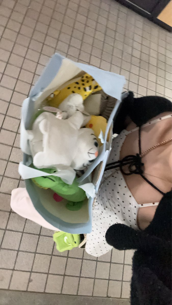 sonataaaaluv2's tweet photo. 持ち物が病気 https://t.co/qul40T6odt