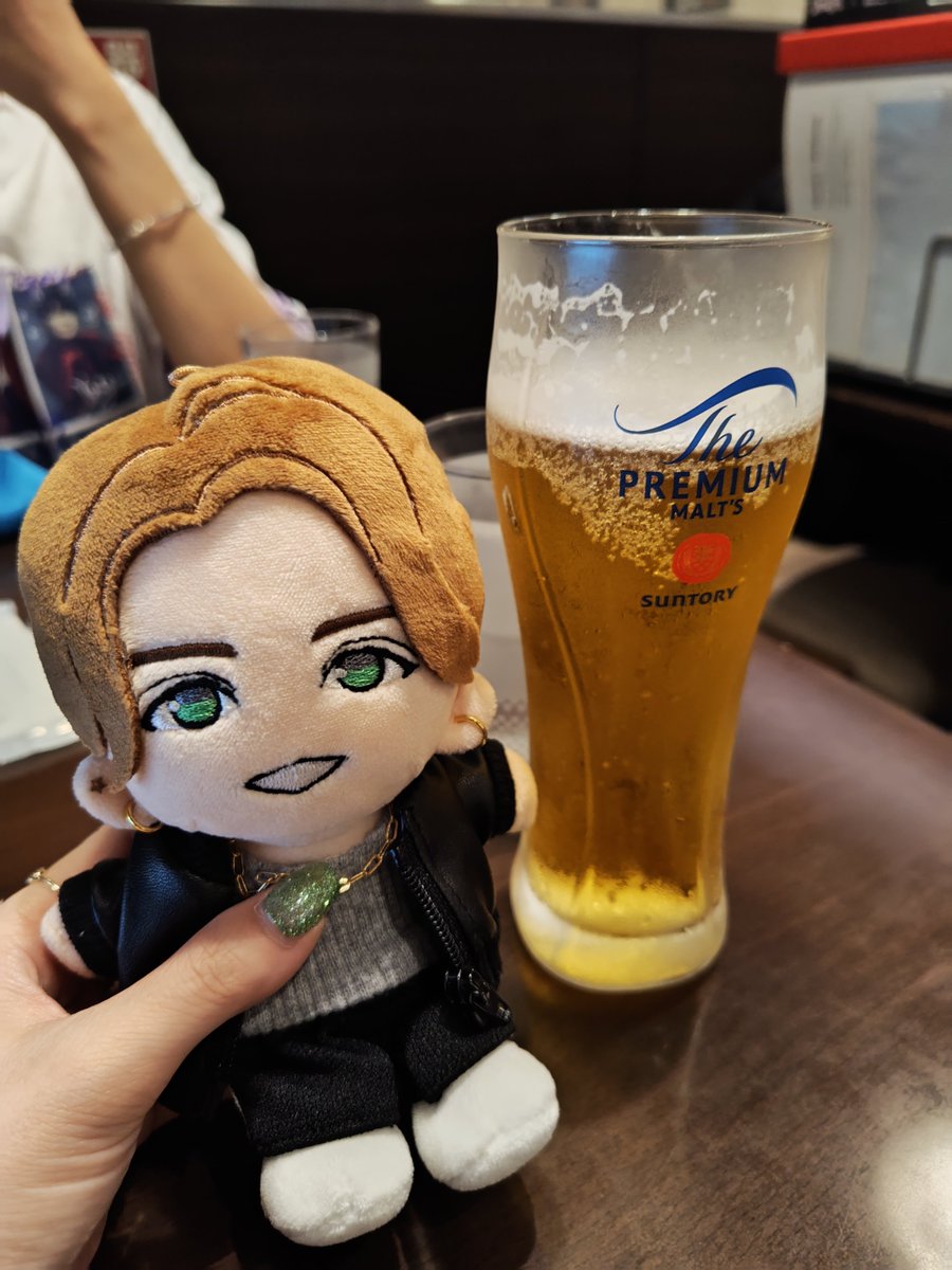 __mico413's tweet photo. 40日ぶりのッ……お酒ッ……😭😭😭 https://t.co/PyrOL3wAnL