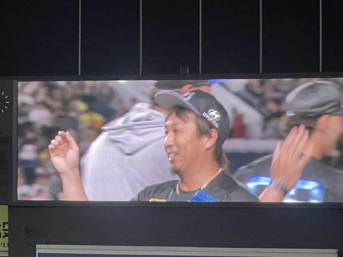 KEN_UMED's tweet photo. 藤原に感謝です

そしてあと1S！！
#chibalotte https://t.co/UaJqjJbWNk