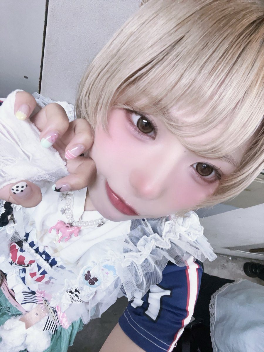 hono (JINKS) tweet media